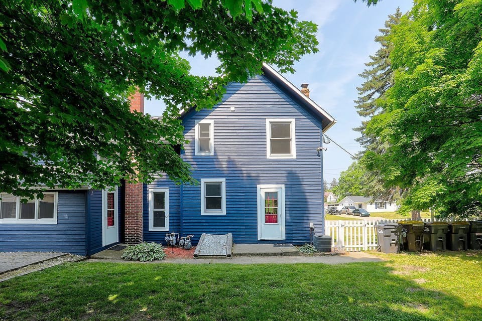 The Darling Duplex North is one of two two bedroom apartments in the building.