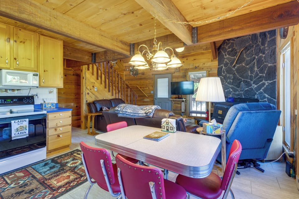 House (2 Bedrooms) | Interior