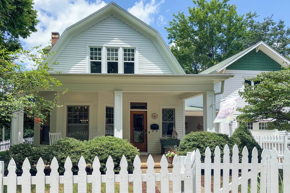House (3 Bedrooms) | Front of property