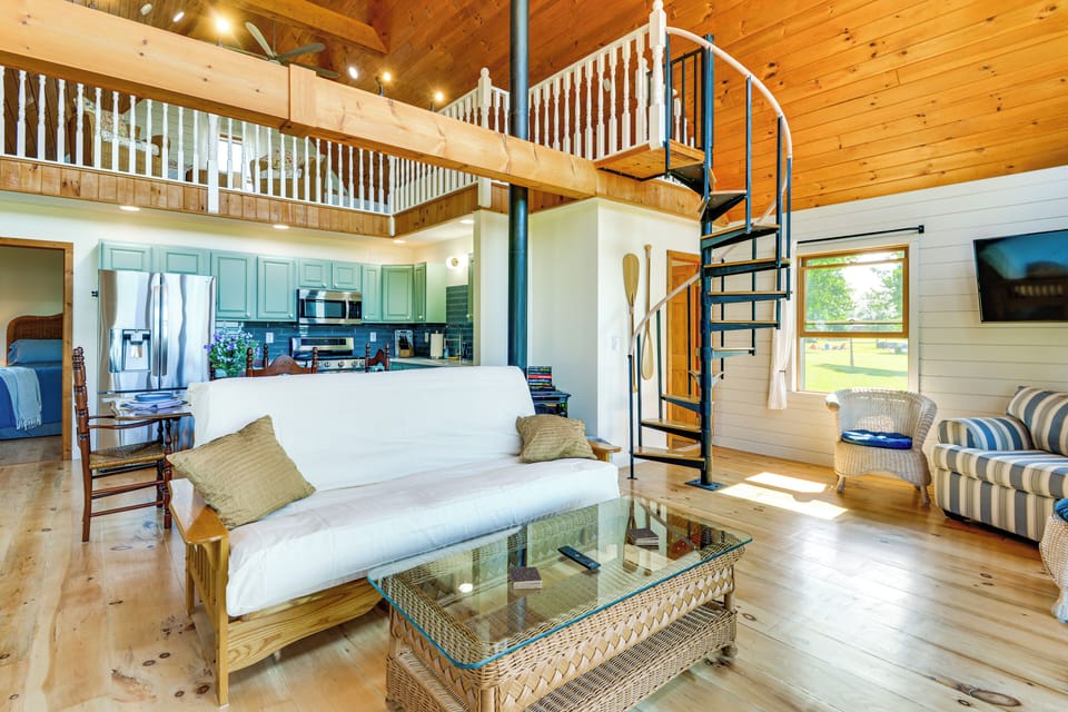 House (2 Bedrooms) | Interior