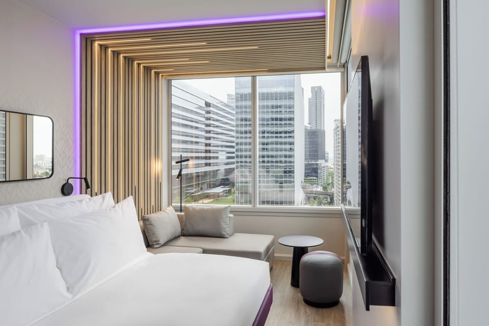 Room, 1 King Bed (First Class) | Living area | 43-inch Smart TV with satellite channels