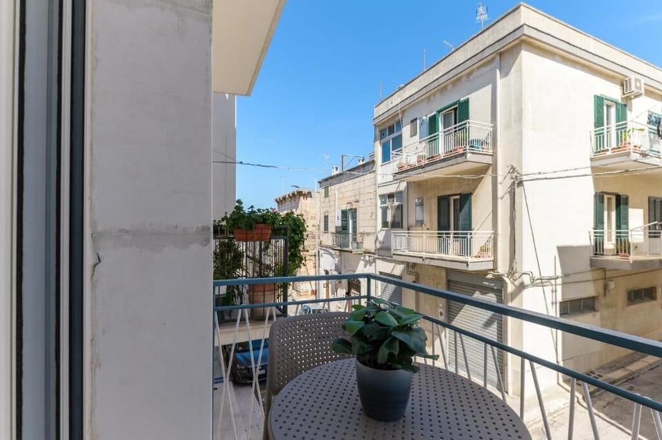 Deluxe Double Room, Balcony | Property grounds