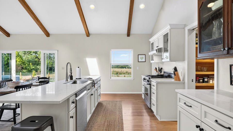 House (3 Bedrooms) | Interior