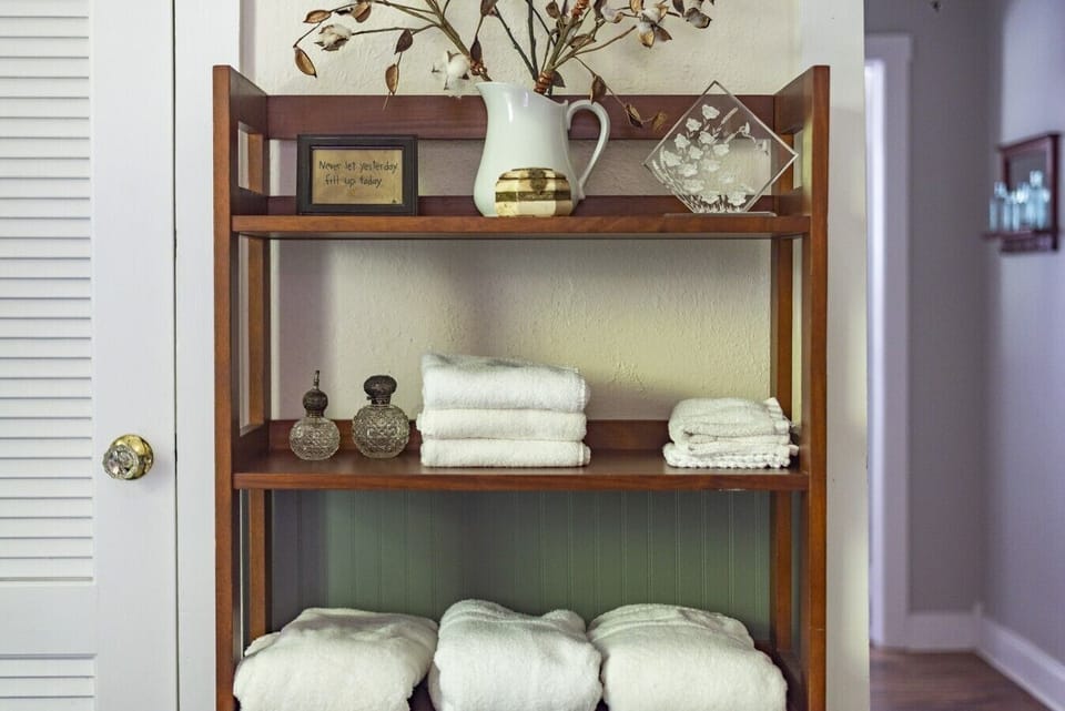 Bathroom | Fresh Towels Provided | Decorative Shelving
