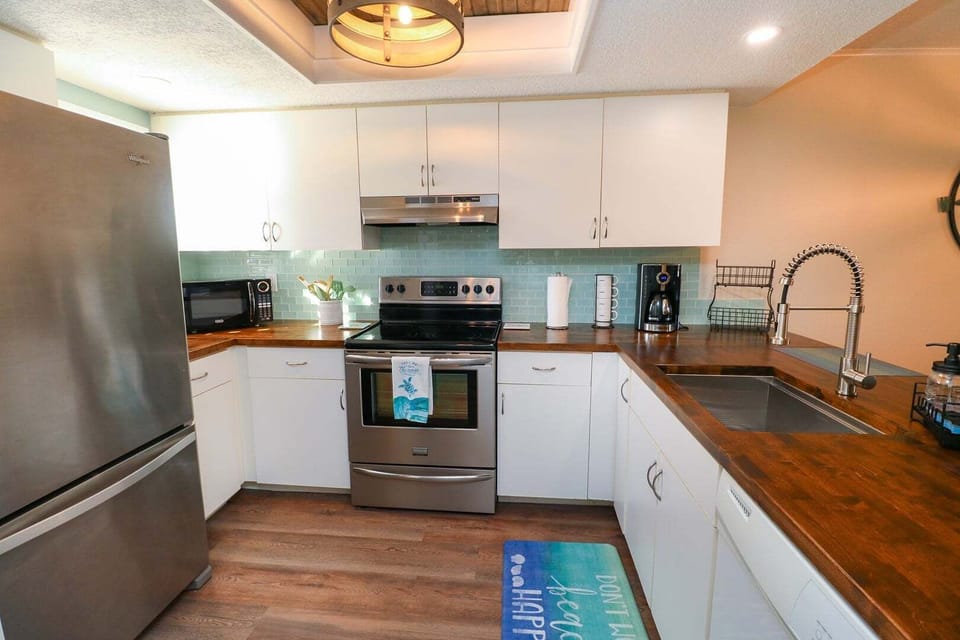 St. Augustine Beach Rentals Kitchen