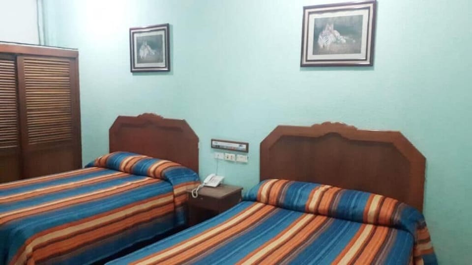 Standard Double Room | WiFi (free)