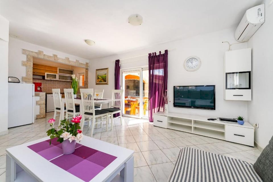 Living and dining room