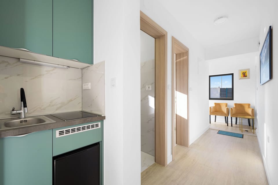 Kitchenette