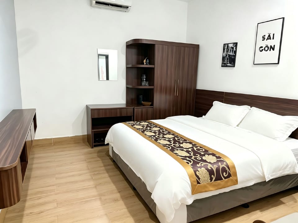 Basic Single Room | WiFi (free), bed sheets