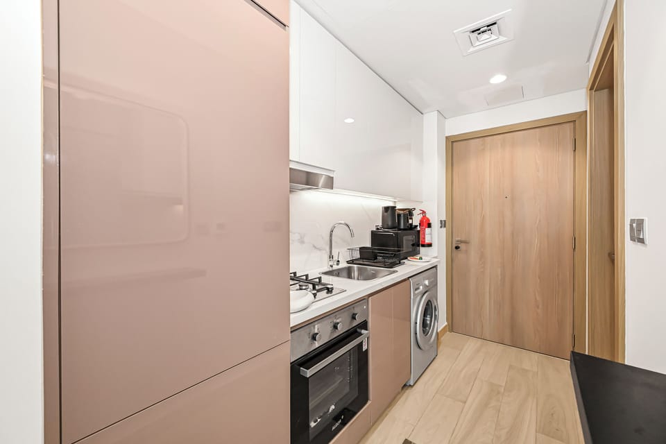 Apartment, Balcony | Private kitchen