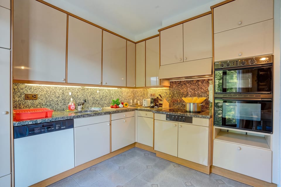Standard Apartment, 1 Bedroom, Microwave, Mountainside (Casa Pontaccio With Terrace And View) | Private kitchen