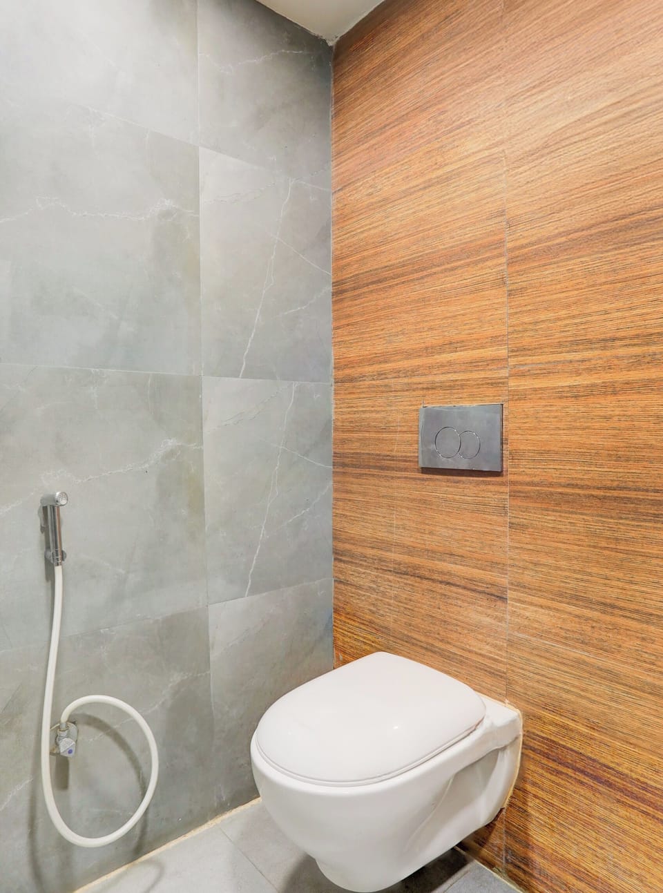 Shower, towels, soap, shampoo