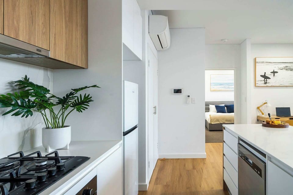 Apartment, 2 Bedrooms, Balcony, City View | Private kitchen