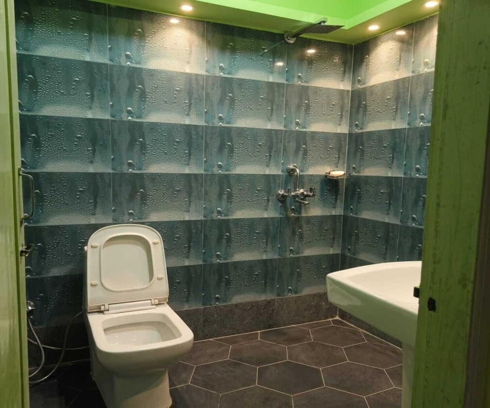 Hotel Colour Hotel in Punjab, India