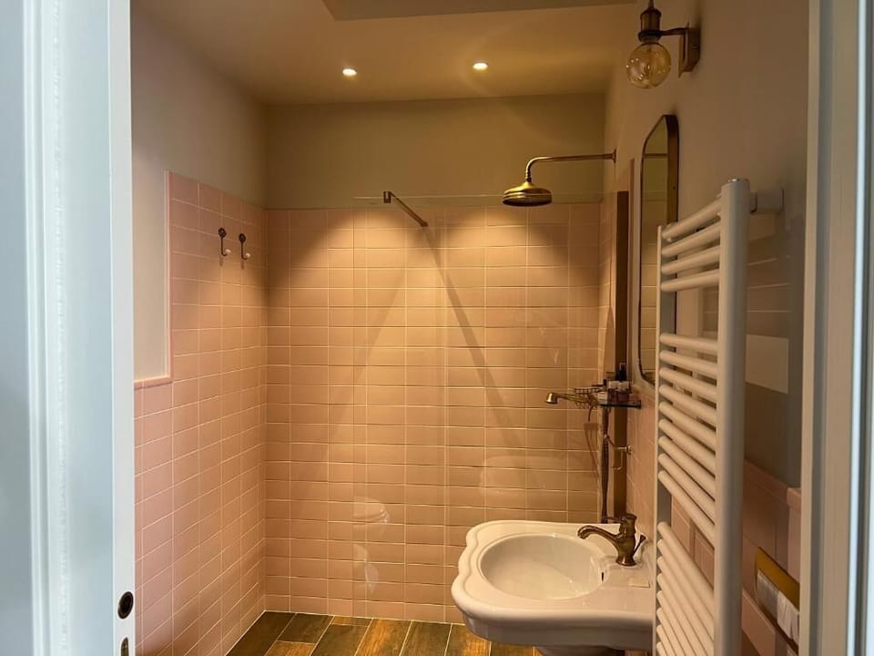 Classic Triple Room, Patio, Garden View | Bathroom | Bidet