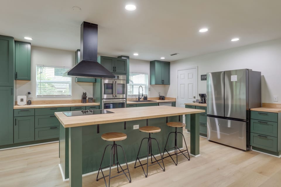 Gourmet Kitchen | Cooking Basics | Drip Coffee Maker