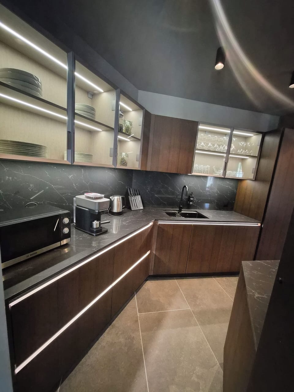 Private kitchen