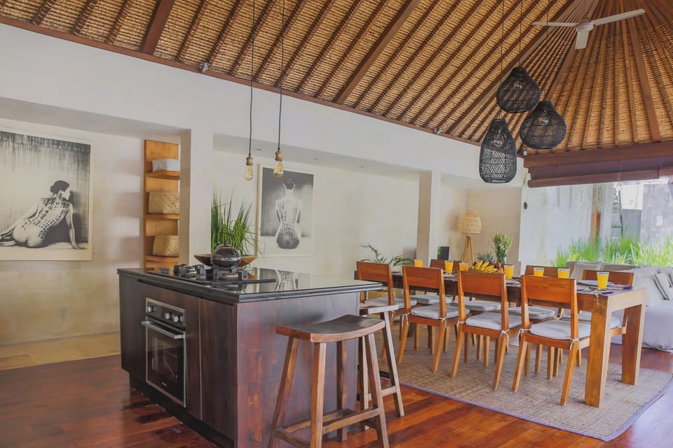 Family Room | Dining