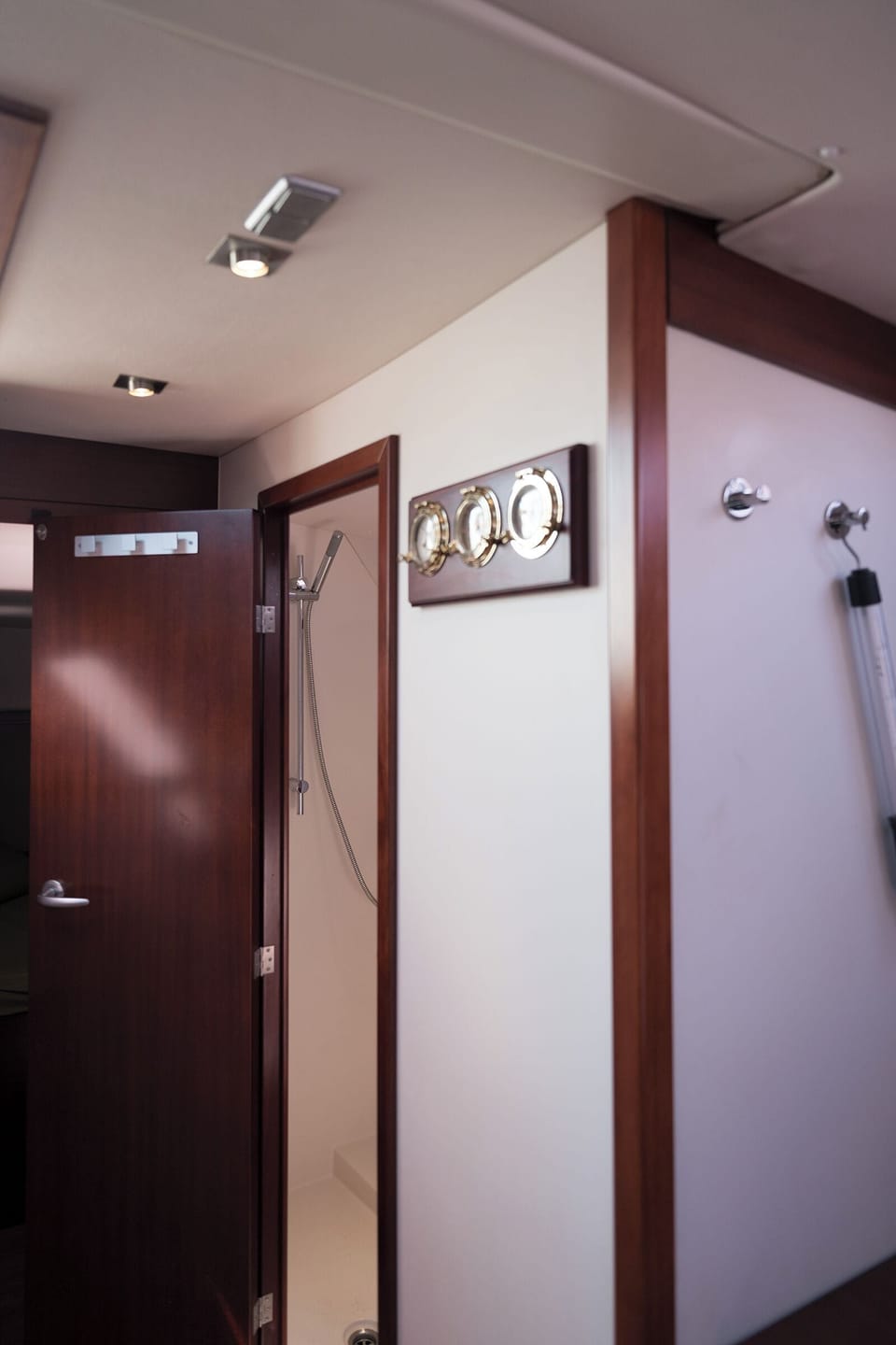 Deluxe Mobile Home, Patio, Sea View | Interior