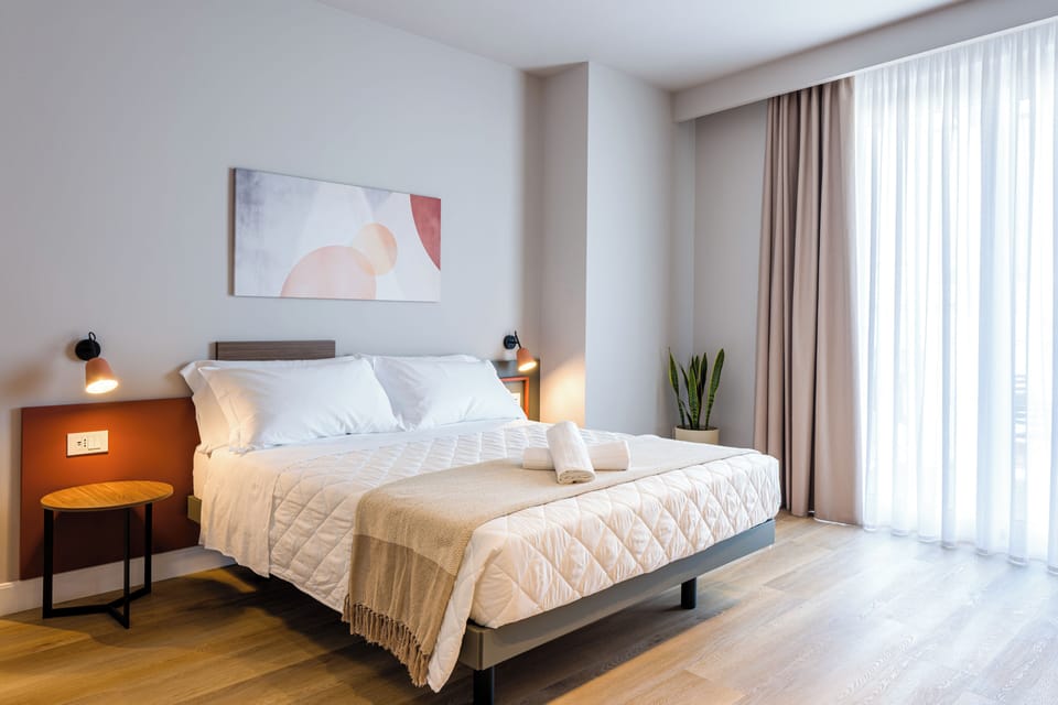 Junior Studio Suite, Balcony, Sea View | In-room safe, desk, laptop workspace, WiFi (free)