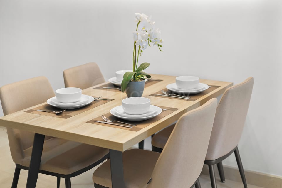 Apartment, 3 Bedrooms, Balcony, City View | Dining room