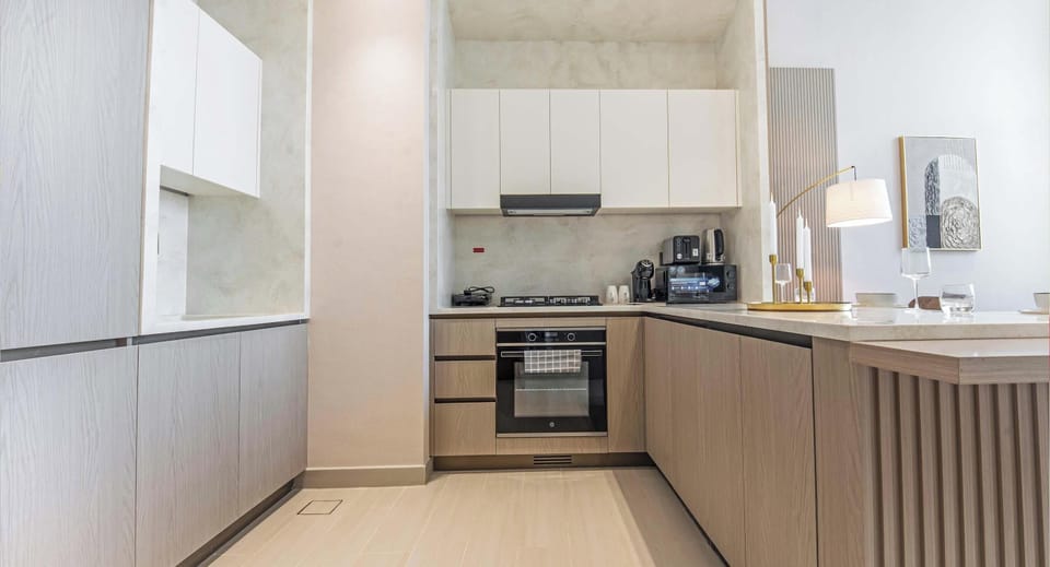 Sleek kitchen cabinetry and counters