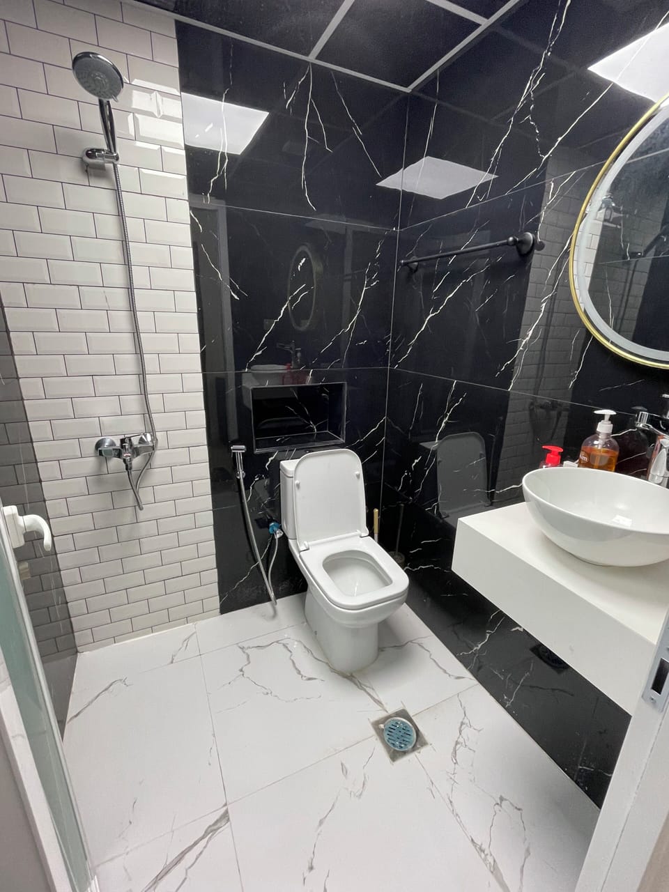 Standard Room, 1 Queen Bed, Private Bathroom | Bathroom | Shower, slippers, towels, soap