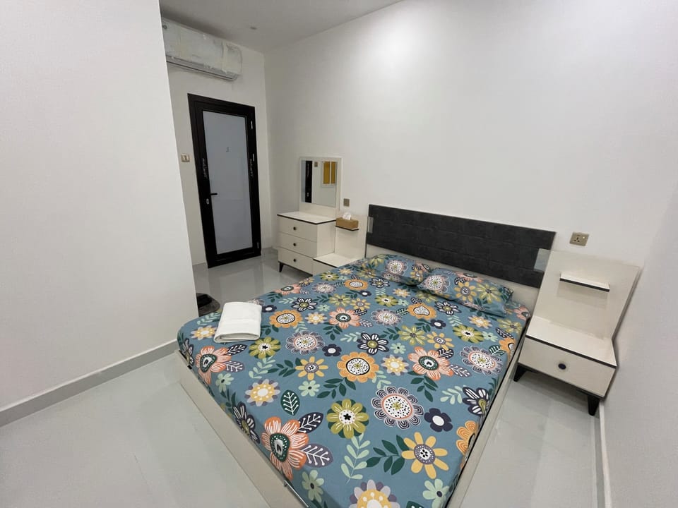 Iron/ironing board (on request), WiFi (free)