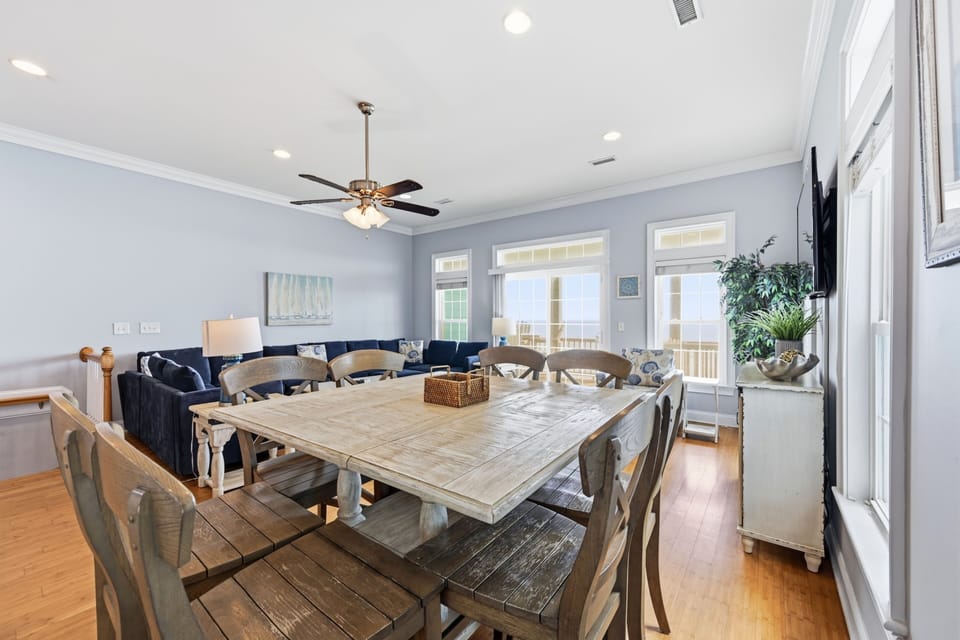 3rd Floor Dining Area