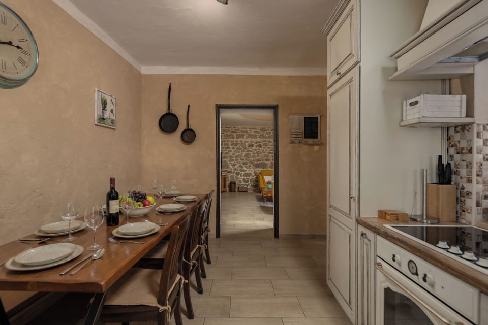 Family Villa, 4 Bedrooms, Microwave (Villa Dalmatia | Luxury Stone Villa) | Private kitchen