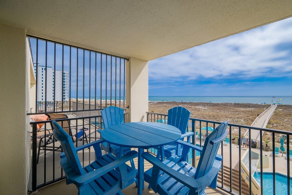 Condo, 1 Bedroom | Outdoor dining
