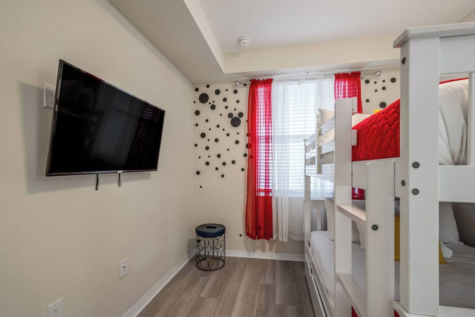 2 bedrooms, iron/ironing board, individually decorated, bed sheets