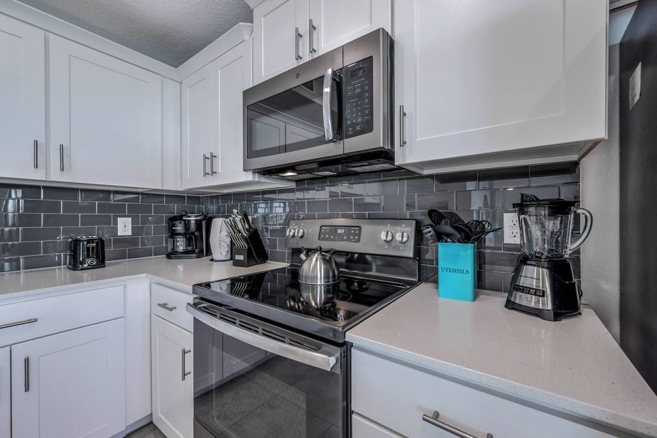 Microwave, oven, stovetop, dishwasher