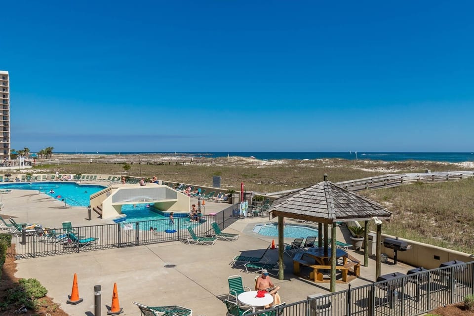 Condo, 3 Bedrooms | Pool | Indoor pool, outdoor pool