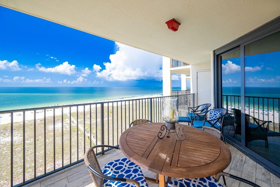 Condo, 2 Bedrooms | Outdoor dining