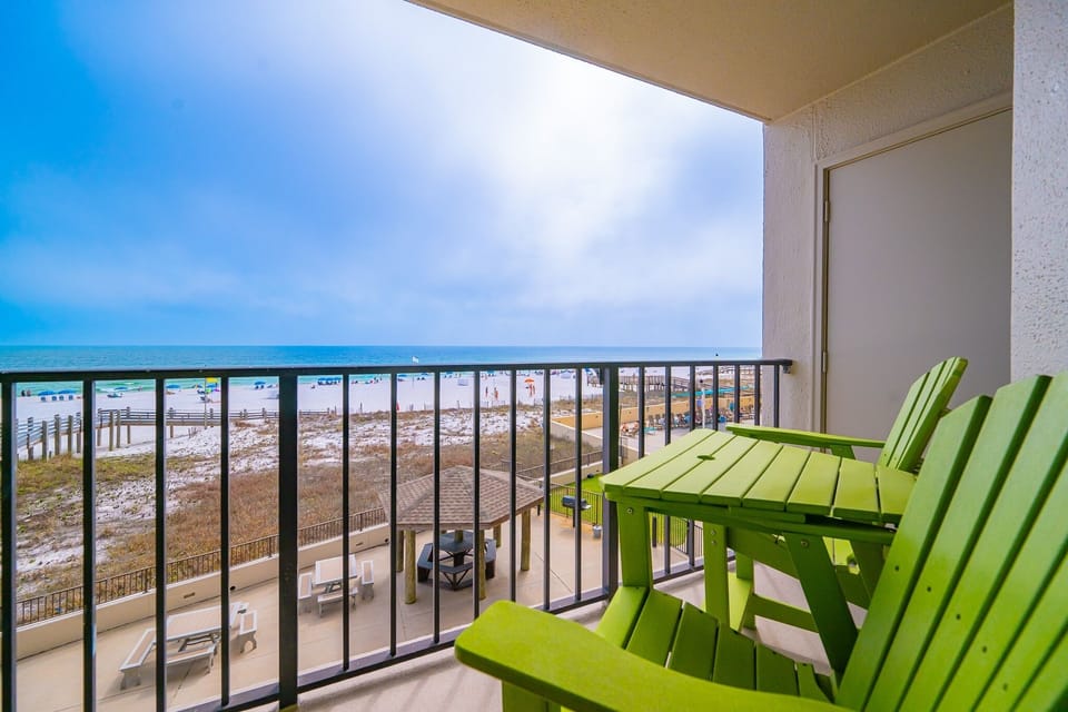 Condo, 1 Bedroom | Property grounds