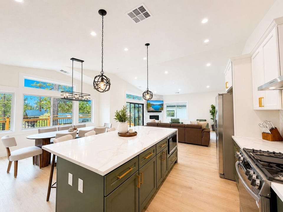 Kitchen top floor