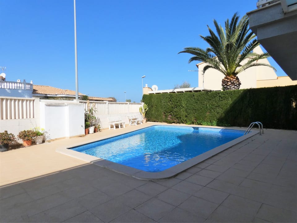 House, Smoking | 2 bedrooms