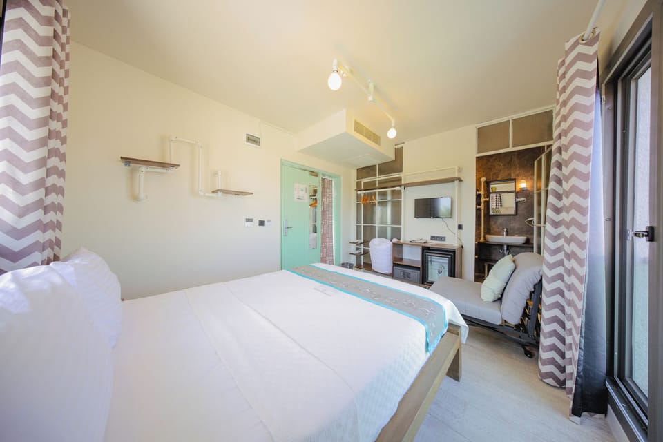 Standard Room | Frette Italian sheets, premium bedding, minibar, in-room safe