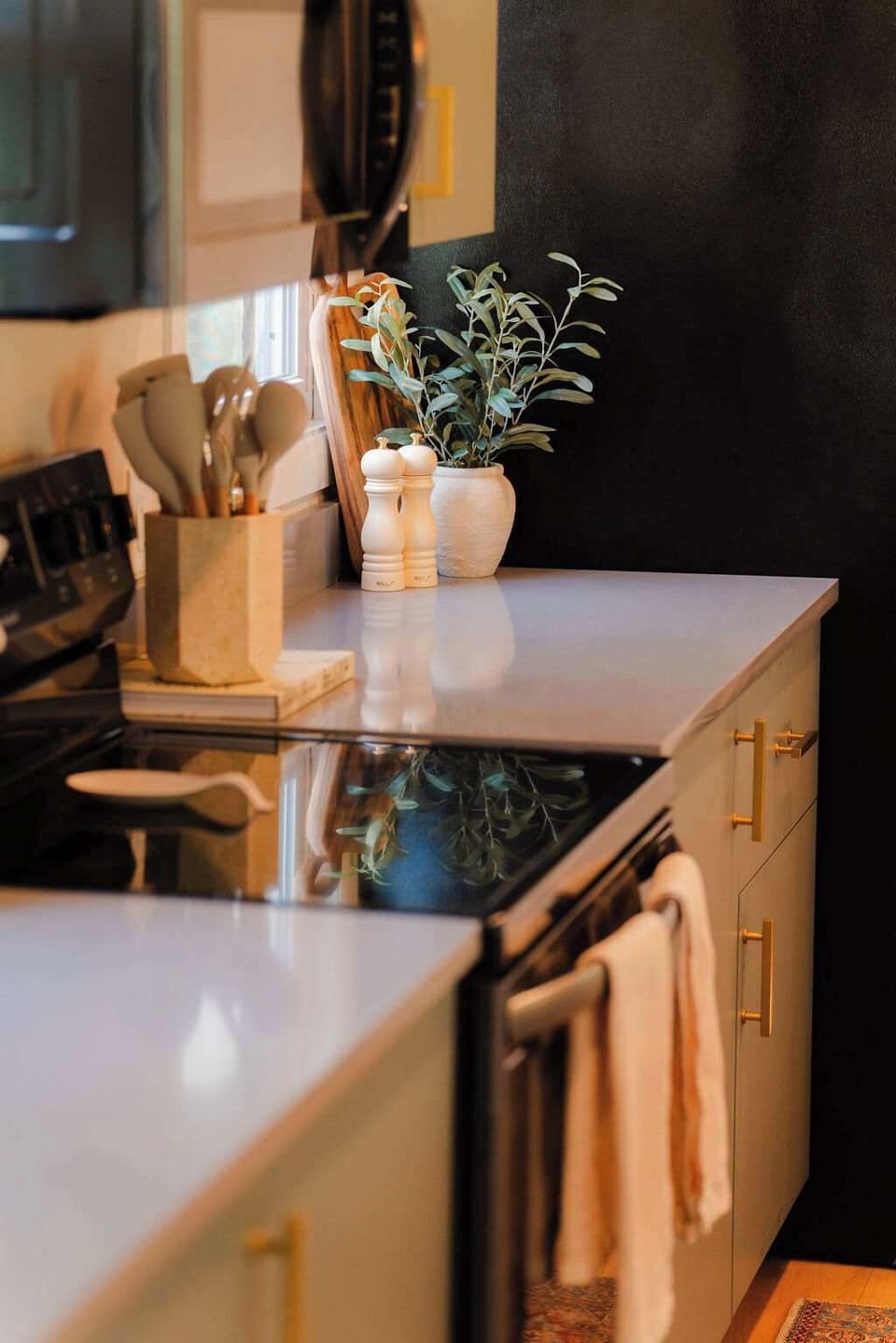 Cabin, Multiple Beds, Hot Tub (North Star Retreat) | Private kitchen