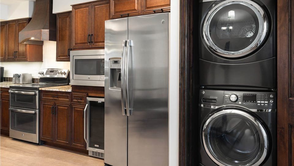 Enjoy the convenience of modern appliances right at your fingertips, including an in-suite washer and dryer.