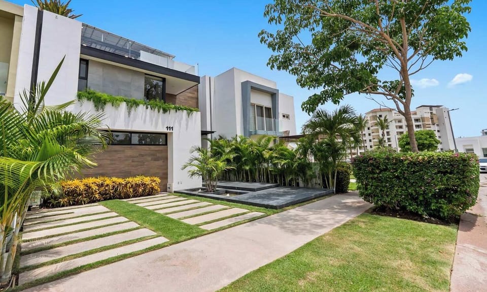 House Main Entrance & Parking Space