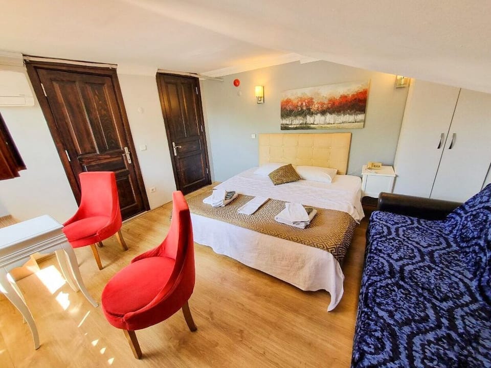 Superior Loft, City View | WiFi (free), bed sheets