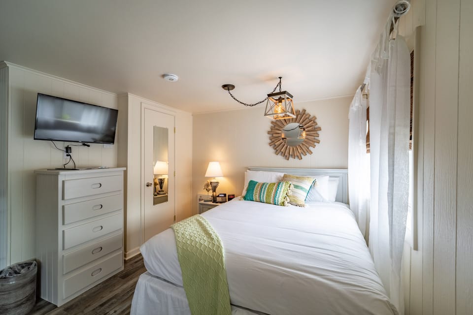 Bedroom. Interior and views may vary based on location and availability.