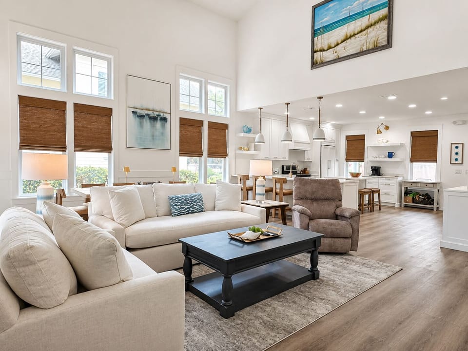 Spacious 2-story living area