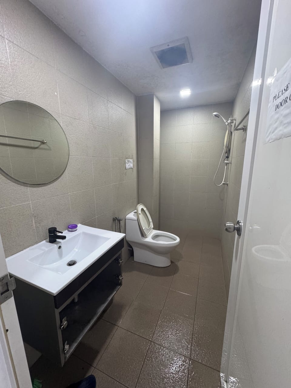 Shower, rainfall showerhead