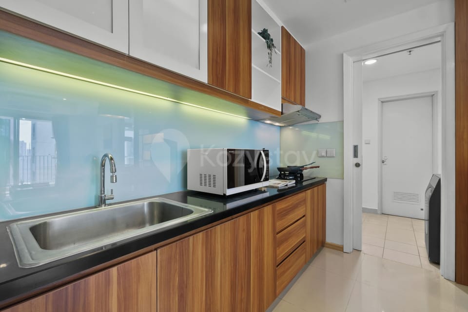 Apartment, 2 Bedrooms, Balcony, City View | Private kitchen | Full-size fridge, microwave, stovetop, cookware/dishes/utensils