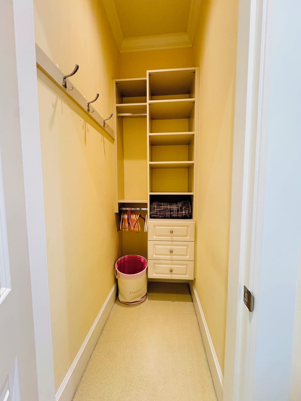 Comfort Double Room, 1 Queen Bed | Hypo-allergenic bedding available, desk, WiFi (free)