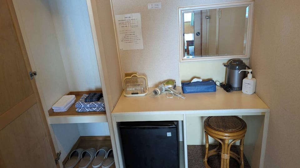 Japanese-style Quadruple Room, Ocean View | Laptop workspace, WiFi (free), bed sheets