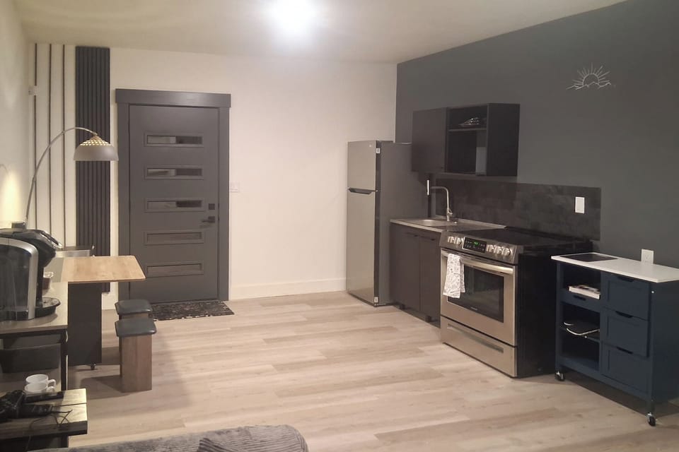 Entryway | Kitchen | Dining Area